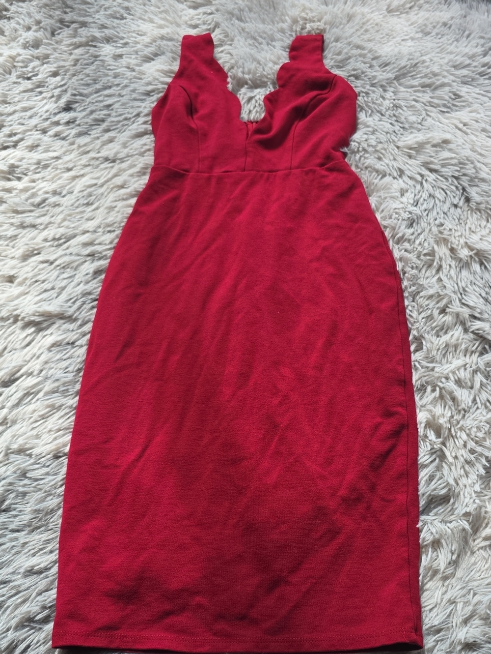 Lulu's Red Scallop V-Neck Midi Bodycon Dress